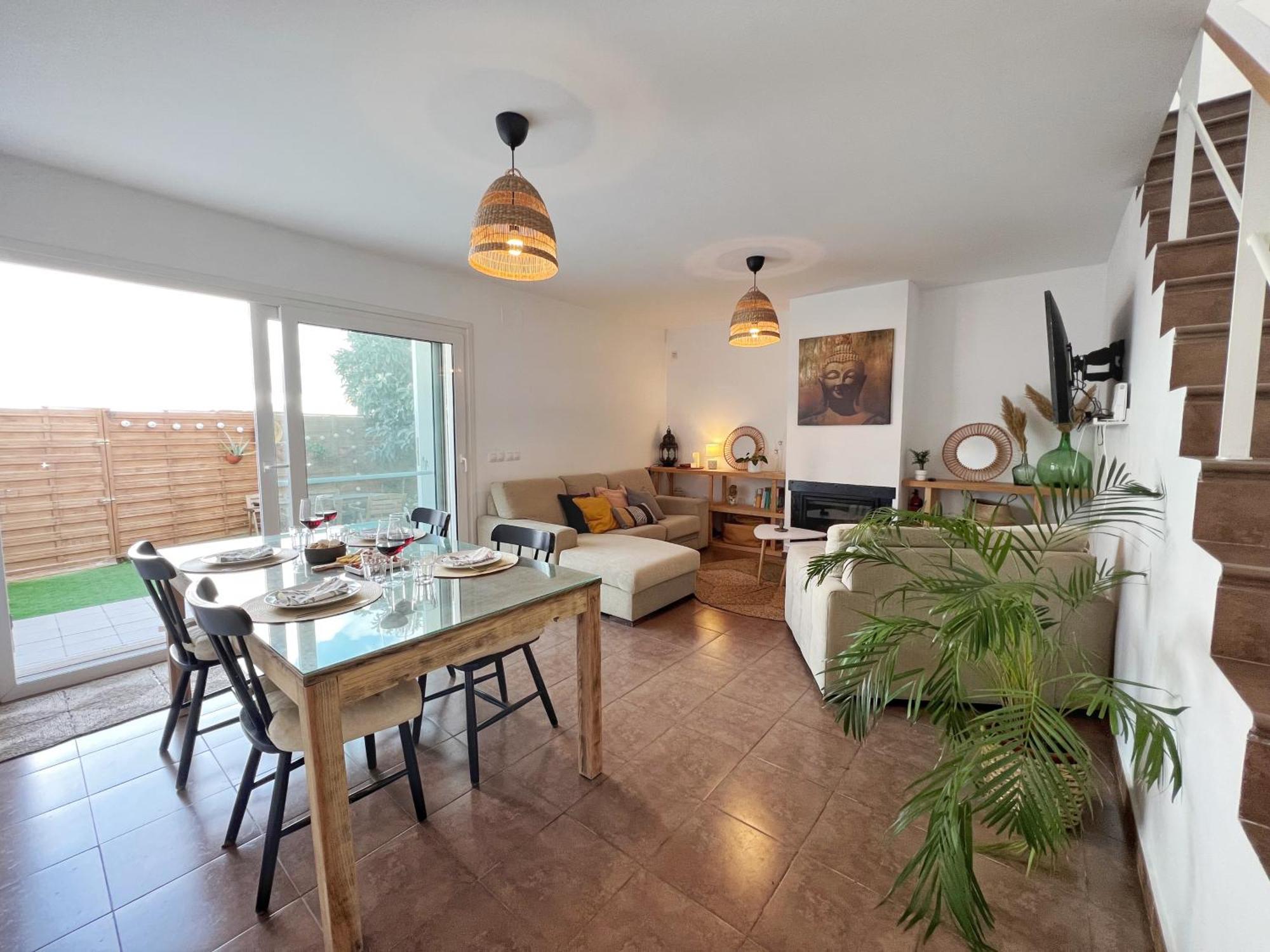 A Levante Conil- Solo Familias Y Parejas Conil De La Frontera Exterior photo